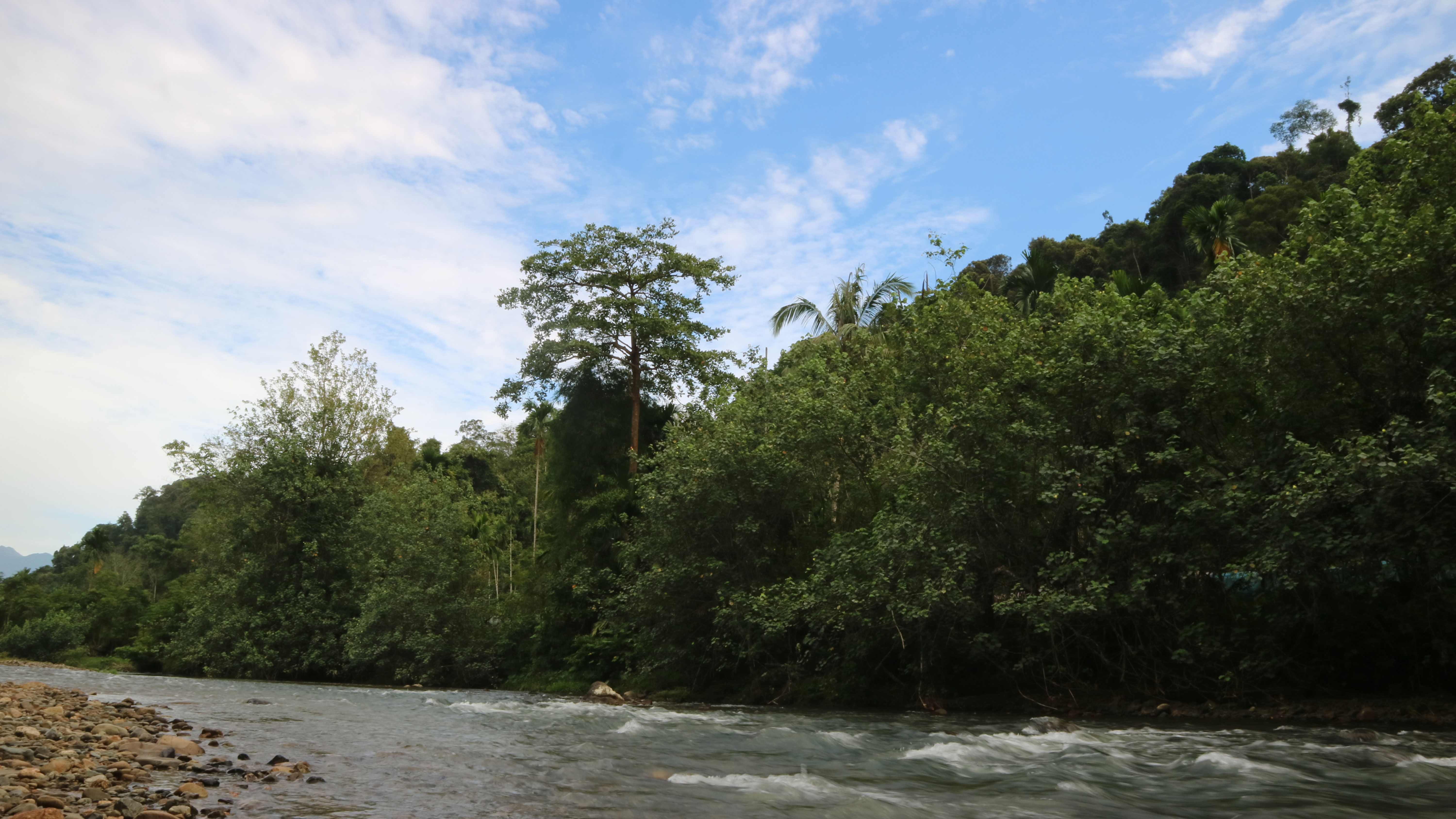 TUBING LUBUK KARAK