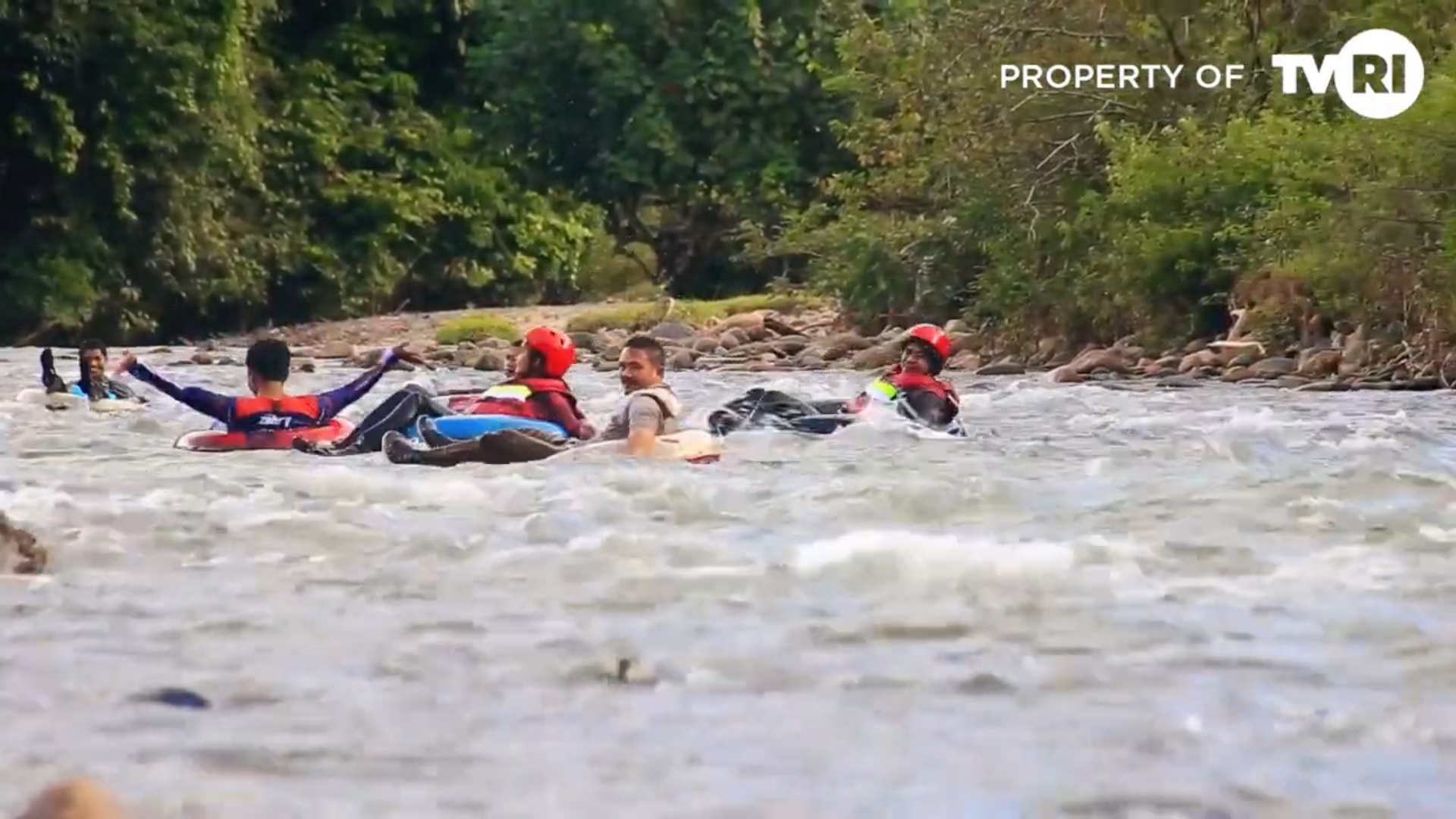 TUBING LUBUK KARAK