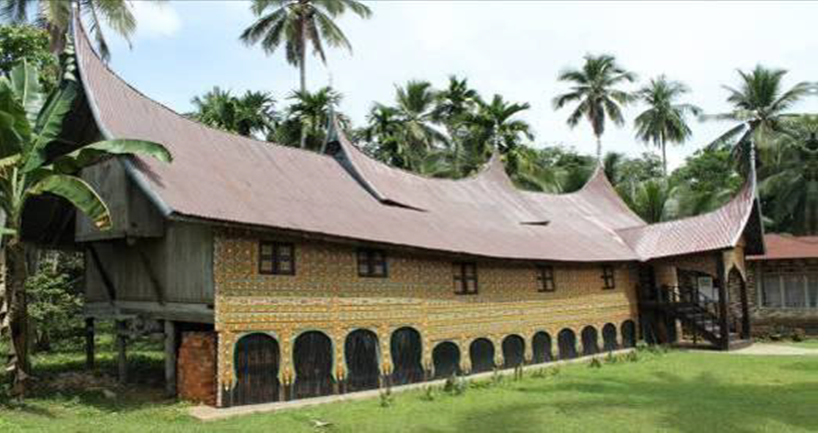 RUMAH GADANG SUNGAI KAMBUT